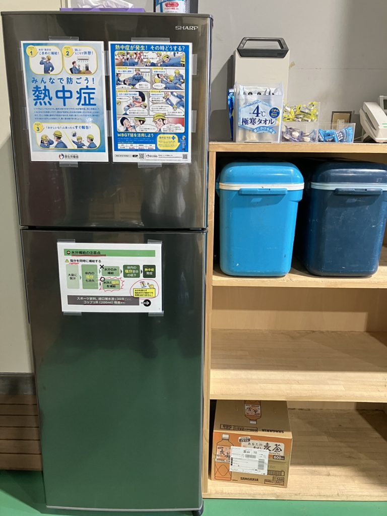 富山　熱中症対策　屋上散水